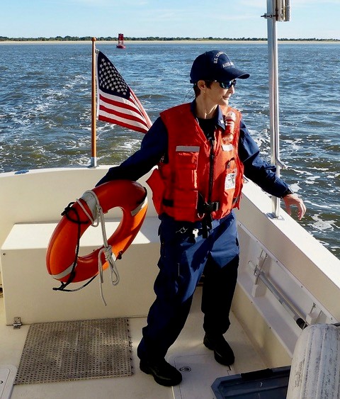 Diane throwing a buoy