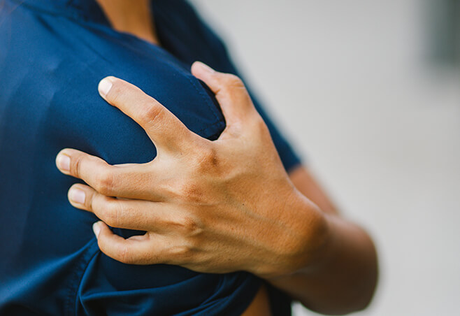 Woman with shoulder pain