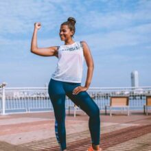 woman posing her muscles